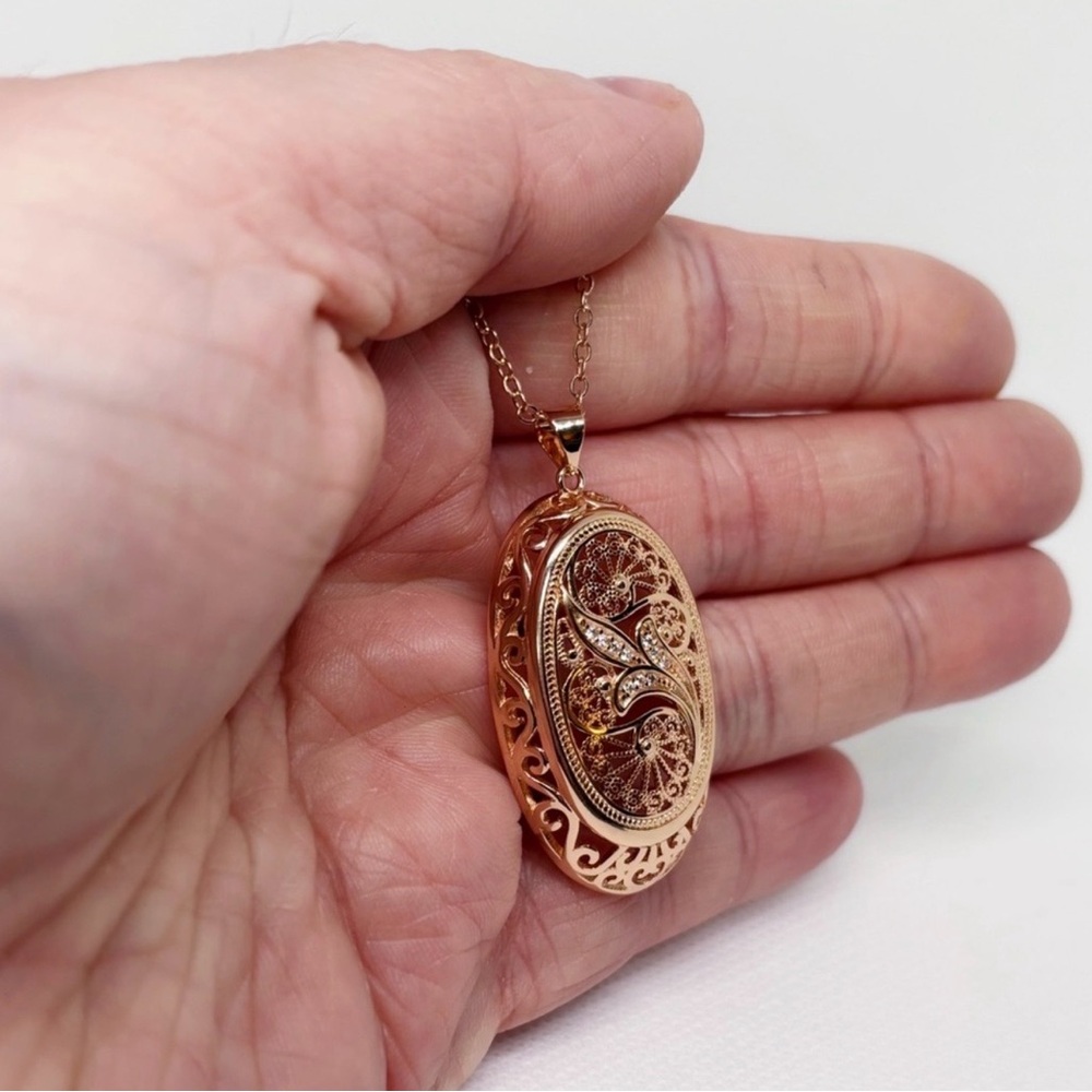 585 Stamped Rose Gold Plated Sterling Silver Vintage Style Oval Zircon Necklace - Picture 6 of 9